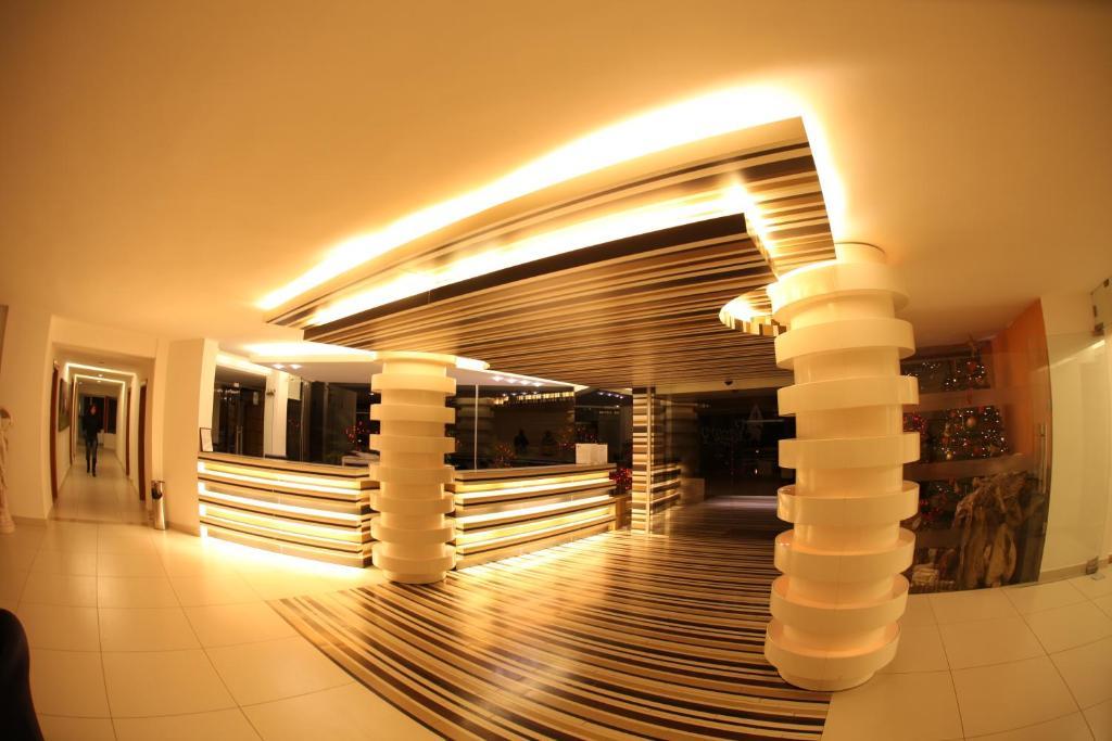 Sawary Beach Hotel Batroûn 외부 사진